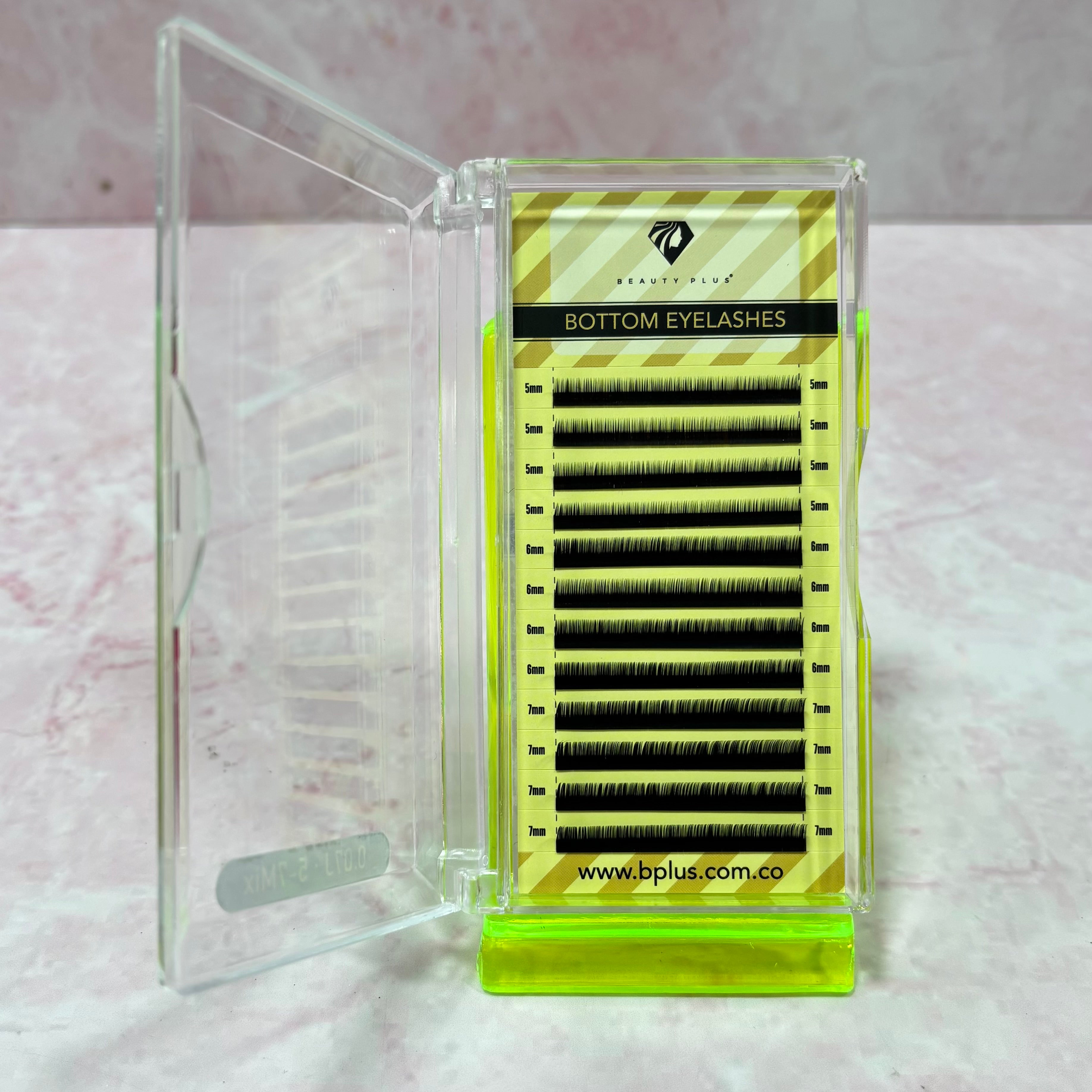 EXTENSIONES DE CEJAS