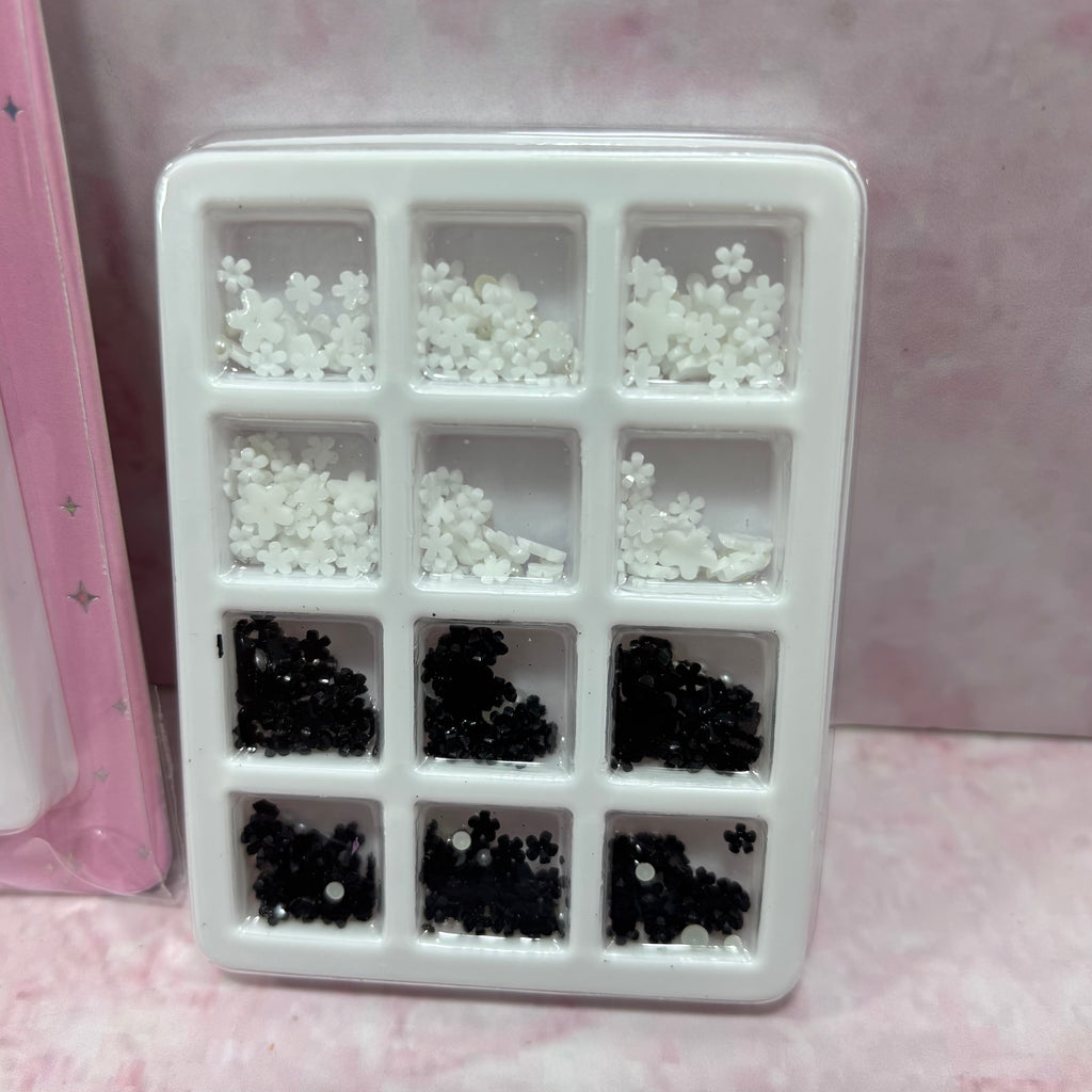 FLORES 3D NEGRA-BLANCA