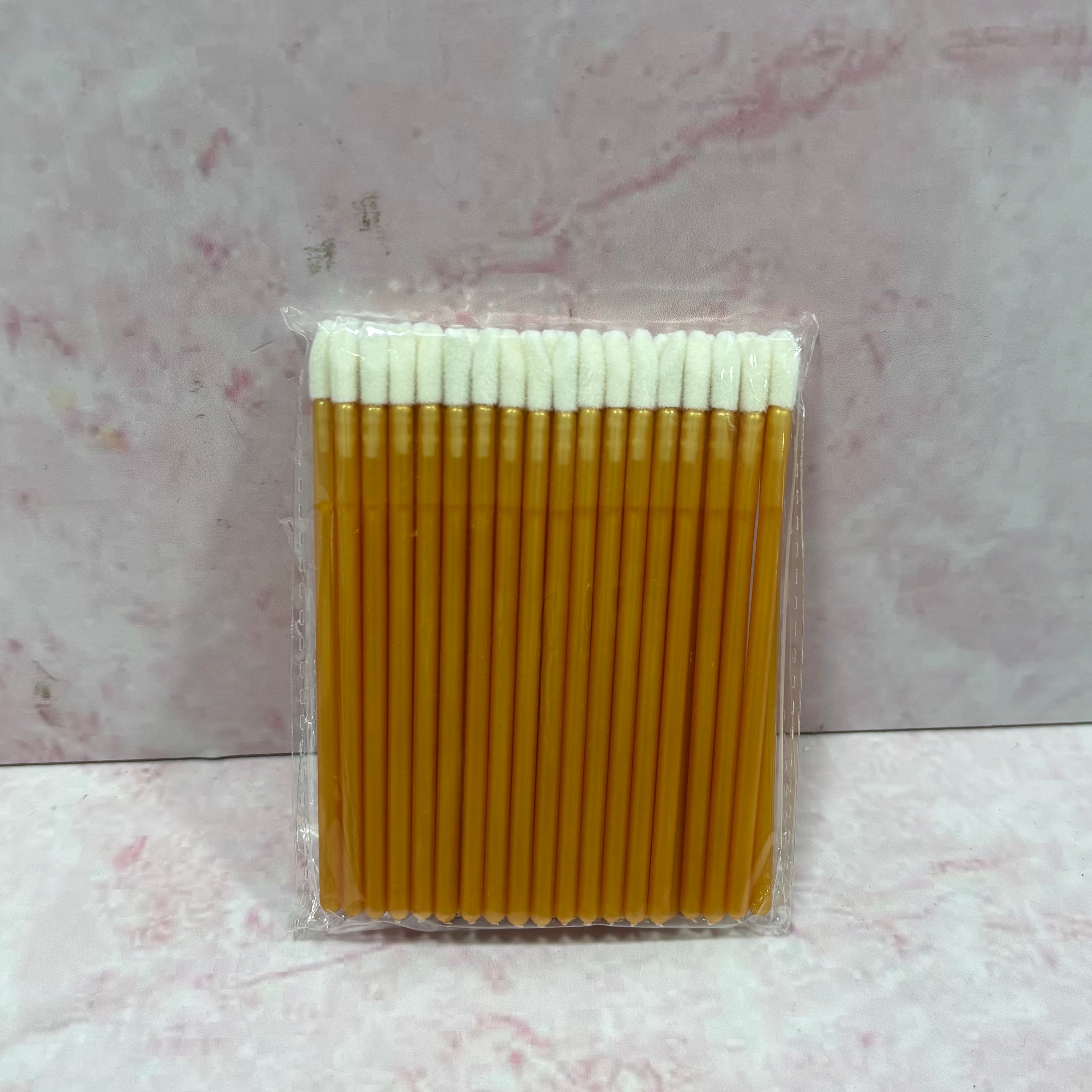 APLICADOR DE LABIOS X 50